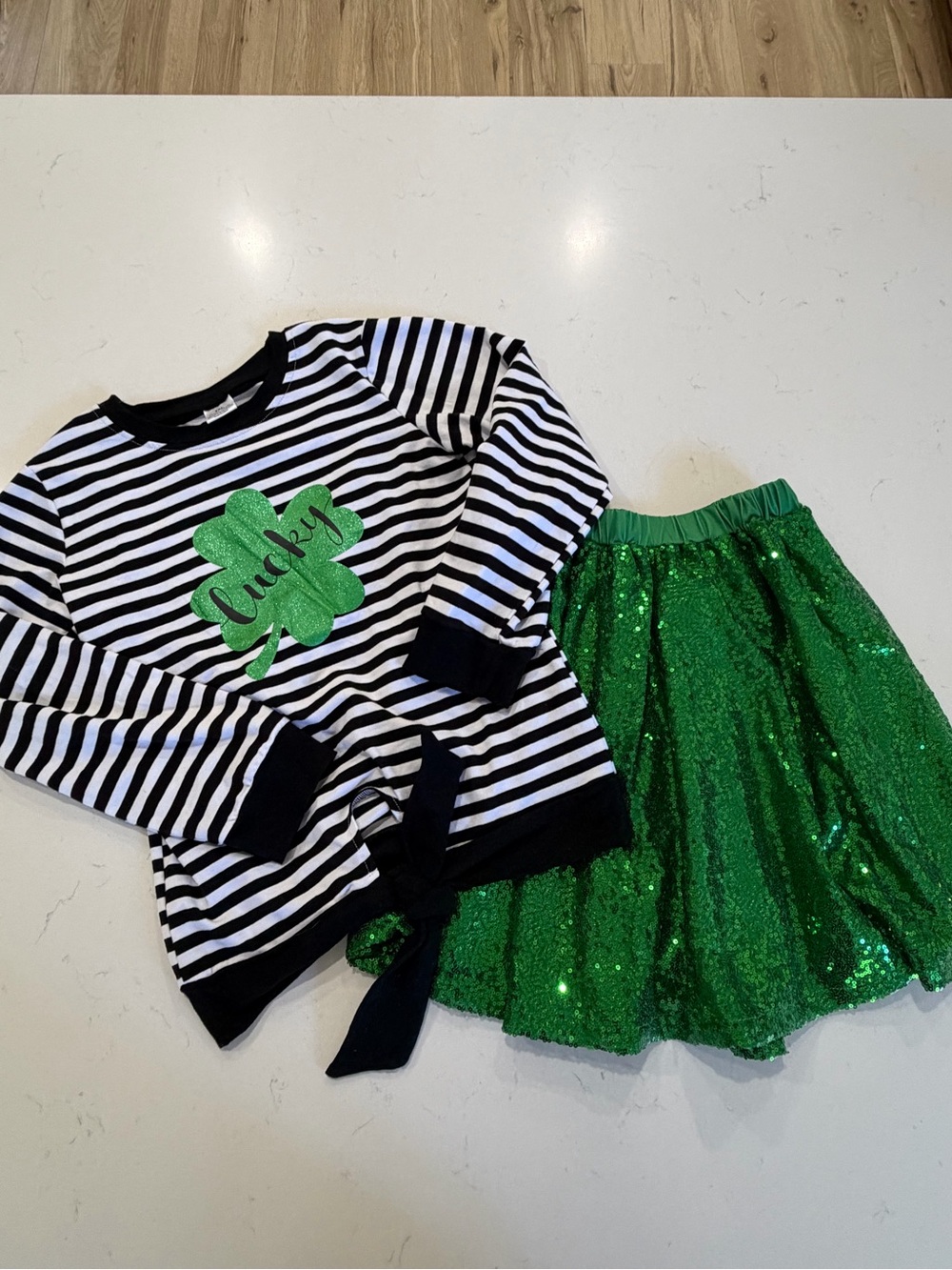 Girls' Lucky Shamrock Striped Top & Green Sequin Skirt Kids Costume